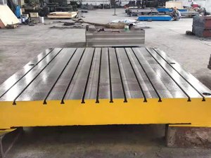 深圳铆焊平板